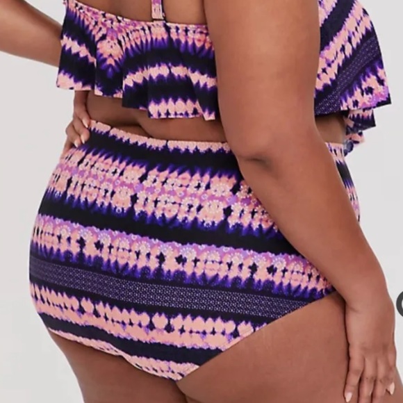 TORRID pink purple medallion tie dye bikini swimsuit bottoms, 4X. - Picture 2 of 5